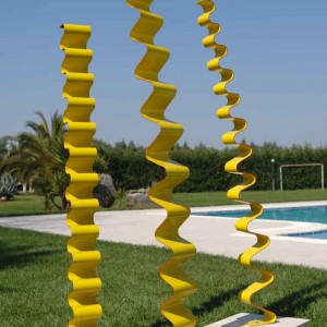 Installation No. 5 - Spray-painted galvanized steel - 2002